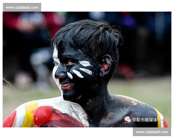 闫西波全力出战展现非凡实力燃爆全场引发观众热烈欢呼